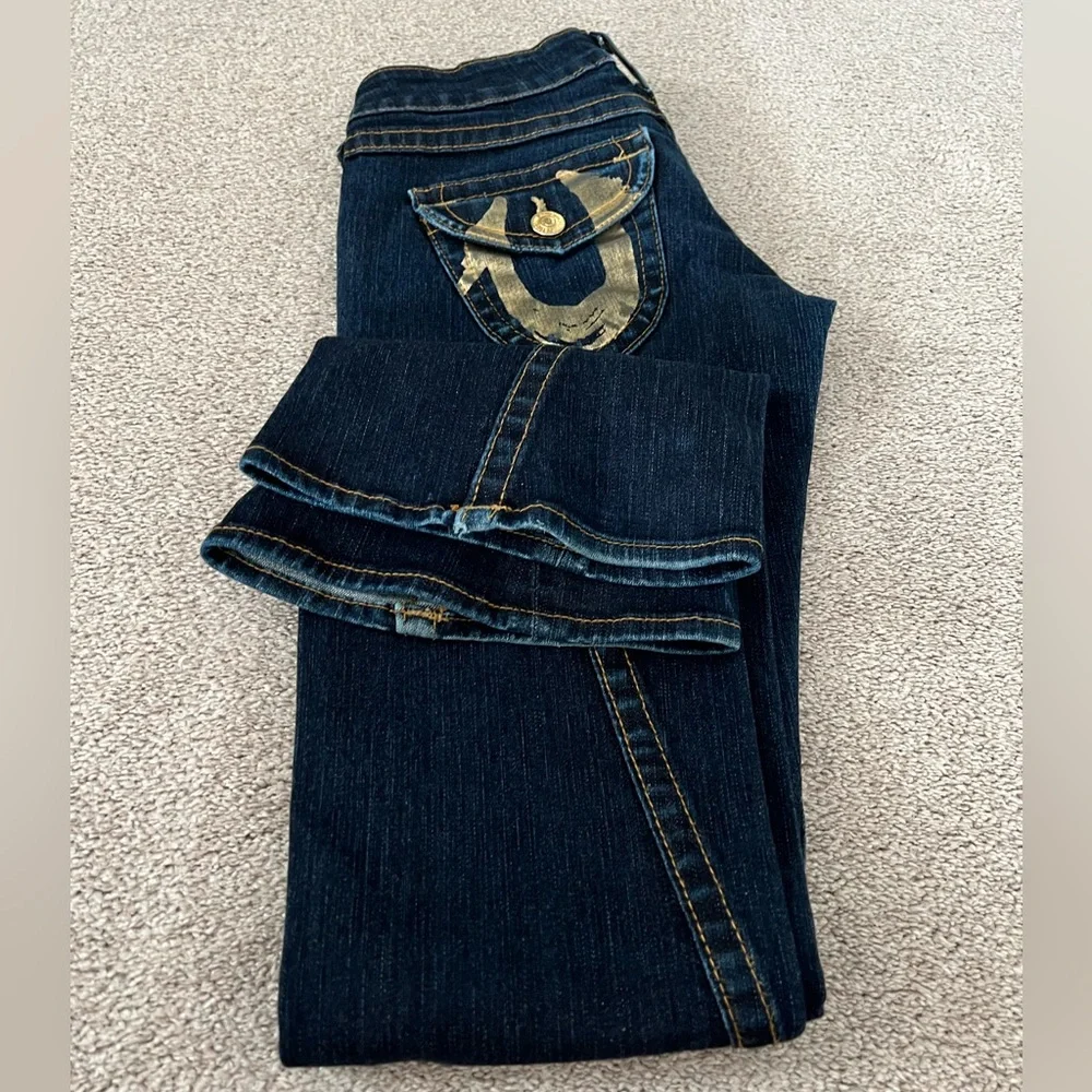 True Religion Joey Gold Foil Pocket Twisted Hem Slim Flare Jeans – Dark Wash - Picture 12 of 13